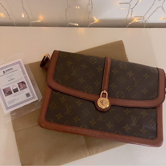 Louis Vuitton Monogram Sac Vendome Shoulder Bag - Picture 2 of 15